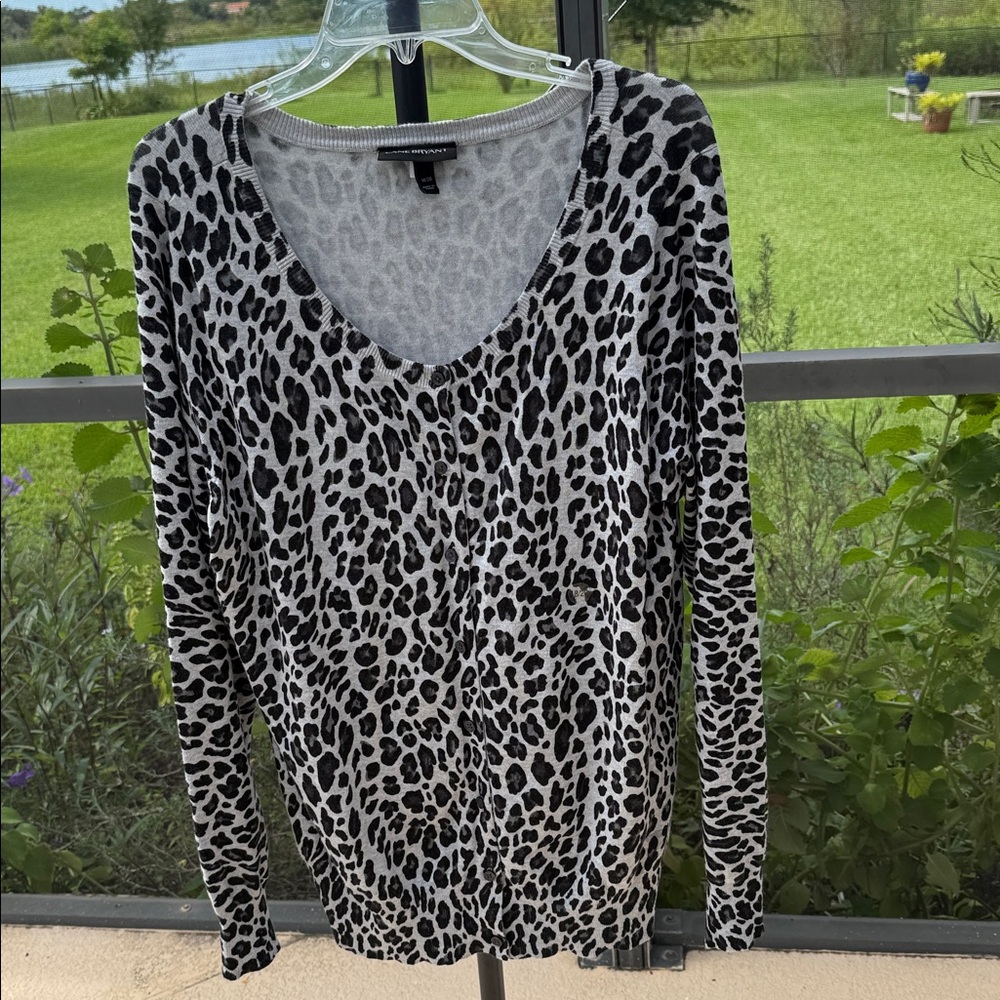 Lane Bryant Leopard Print Knit Cardigan Sweater Button Front Grey 18/20